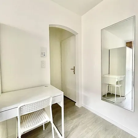 Urban Oasis With Queen Bed And View Be-18 Lejlighed *